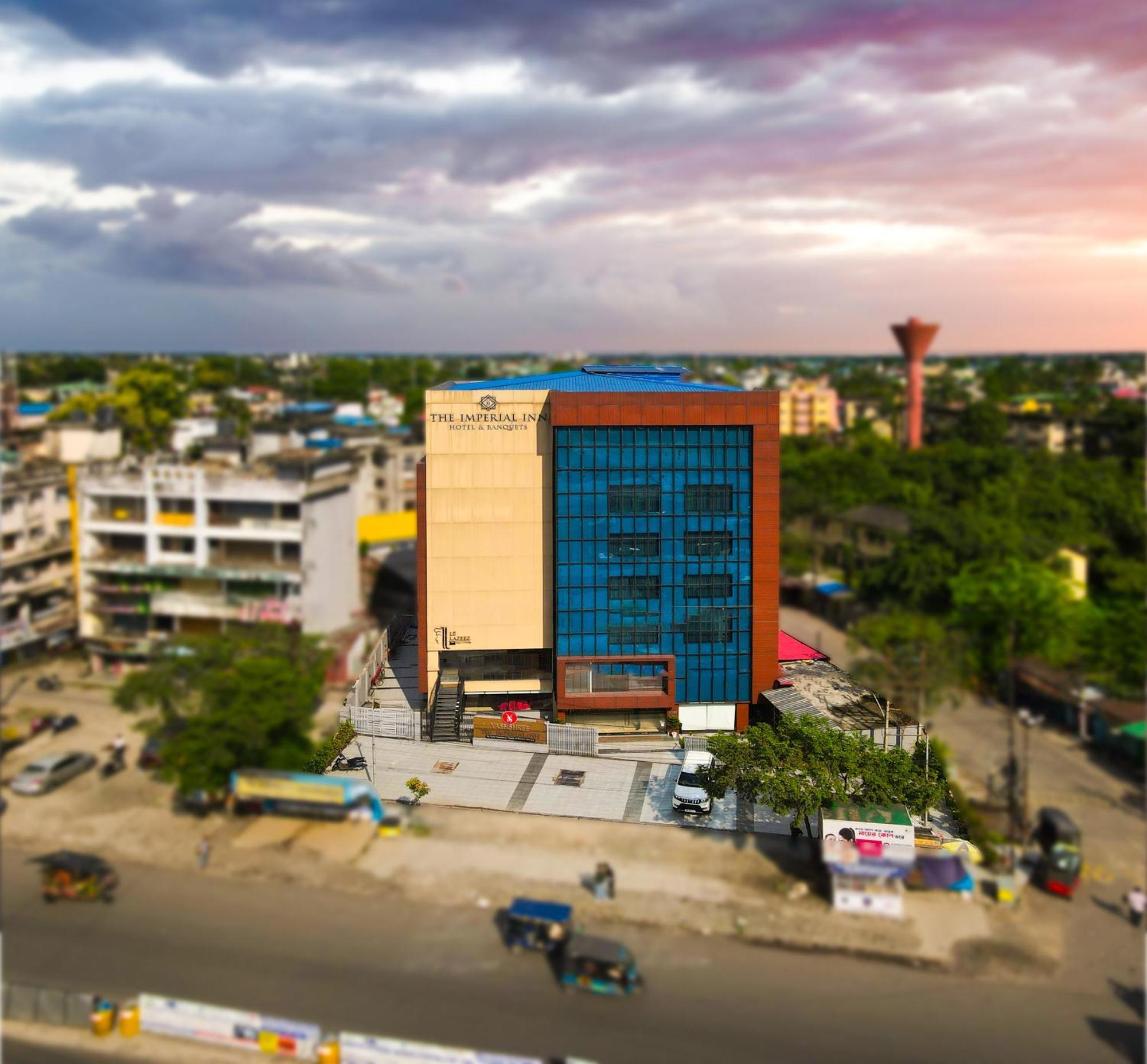 Yashshree Imperial Hotel Siliguri Exterior photo